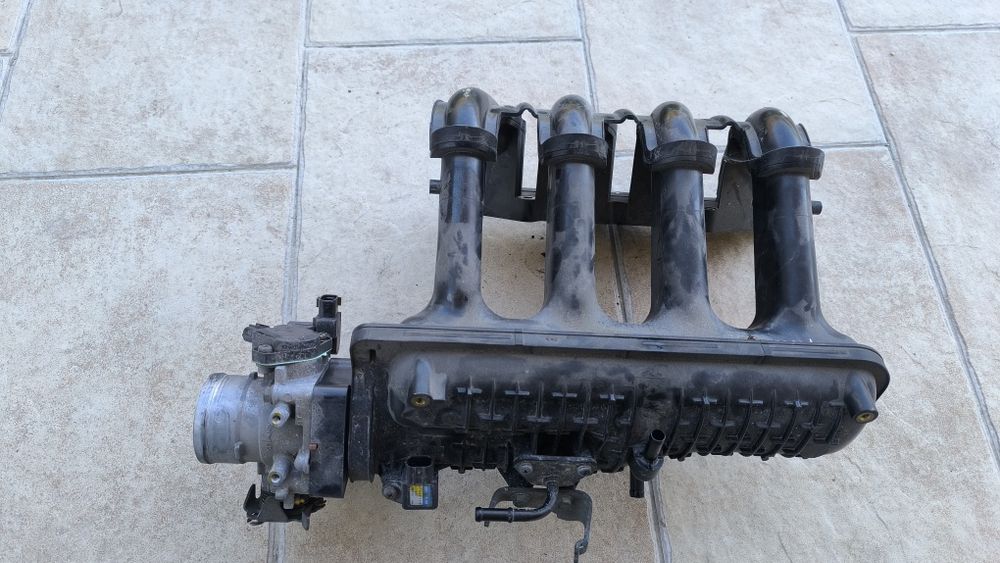 Honda Jazz 1.4 бензин 2002г. на части