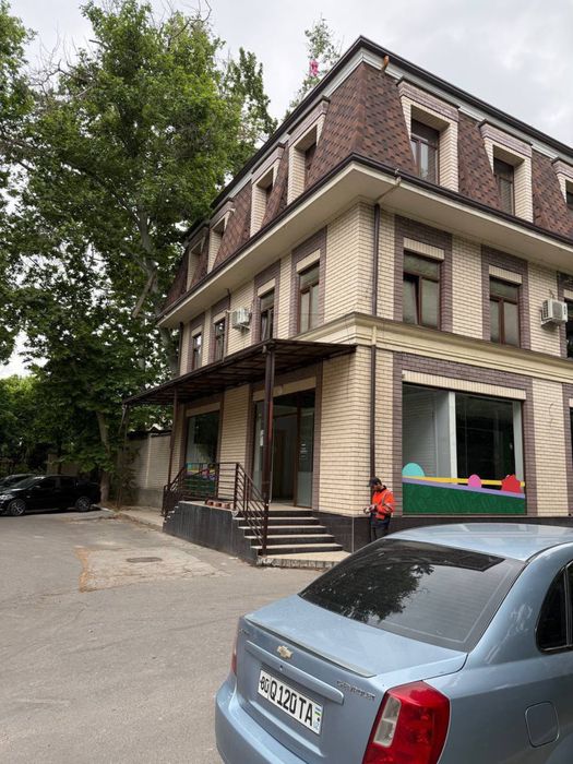 Новза Здание Сотилади 650кв Срочно Арендаторлари блан