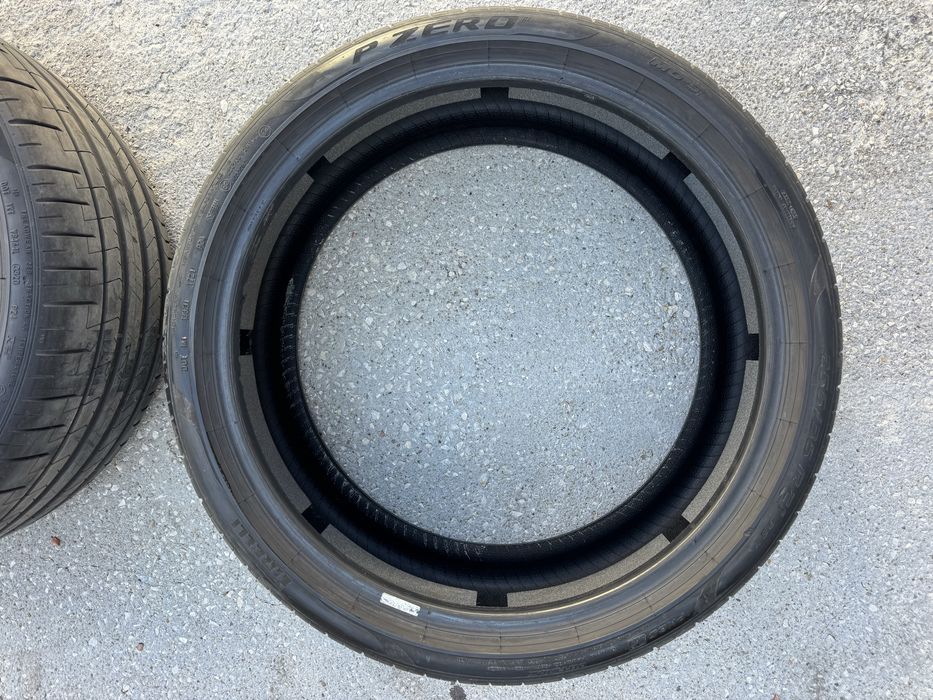 255.35.21" 285.30.21”Pirelli P-Zero .