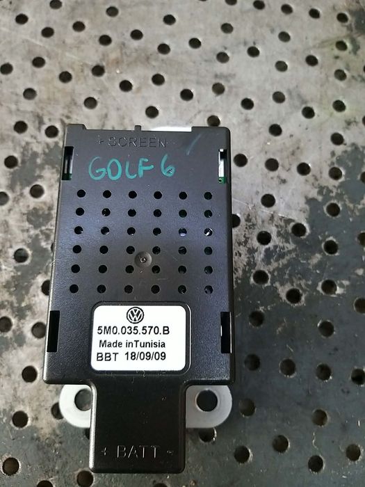 Amplificator antena vw golf 6 5k 5m0035570b