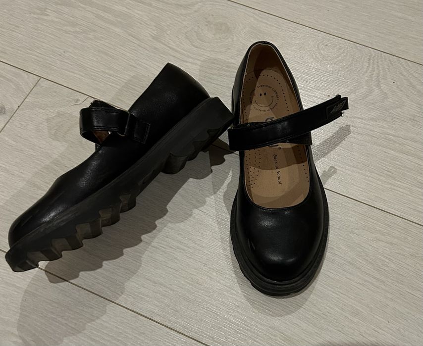 Туфли в стиле Мэри Джейн для девочки