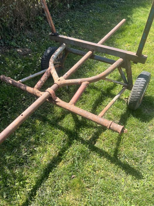 Каруца със гумени колелета