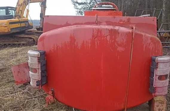 Бочка Емкость цистерна граз от камаза от бензовоз