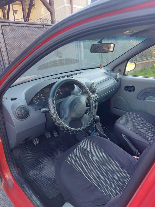 Dacia Logan 2006 benzina – 135.000 km – stare bună