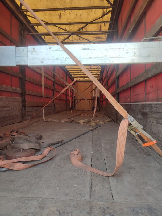 Мерседес Бенс актрос