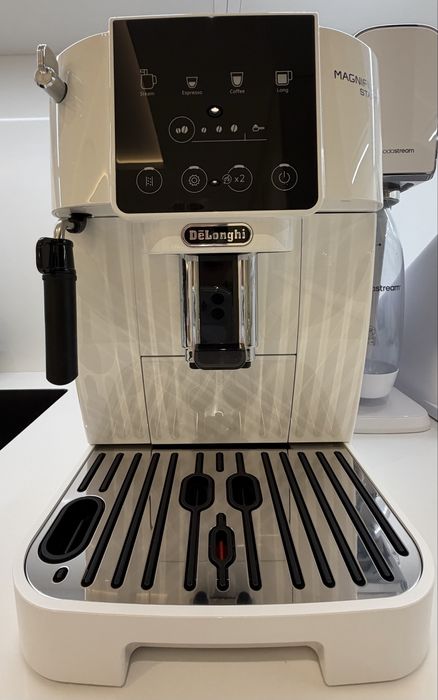 Кафеавтомат  De'Longhi Magnifica Start ECAM 220.20.