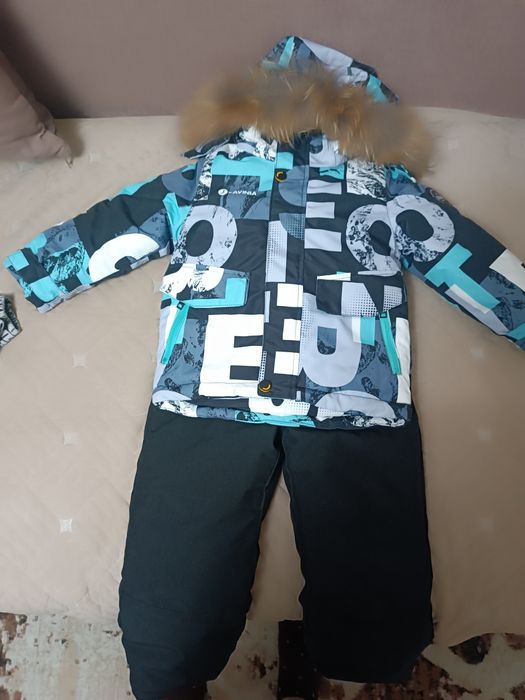 Продается зимний костюм детский