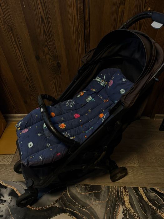 Коляска вместе с матрасом