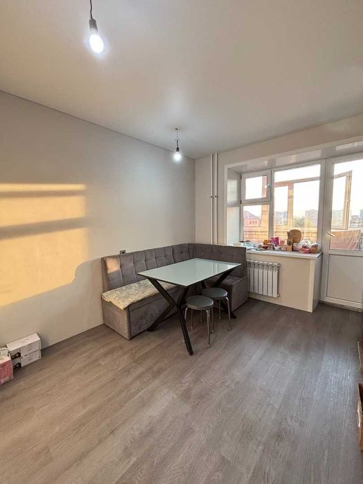 3-комнатная квартира, 93.7 м кв