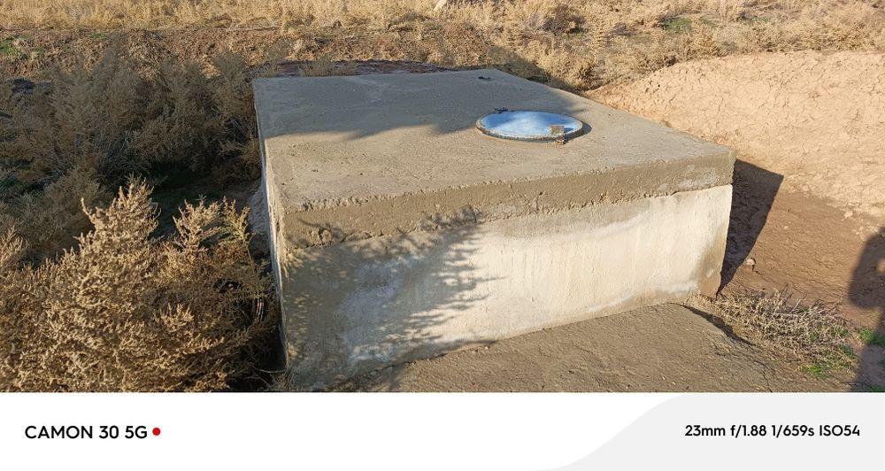 Уй сотилади ховуз  ошхона тандир айвон 3 хона 1 айвон хамма жой блокда