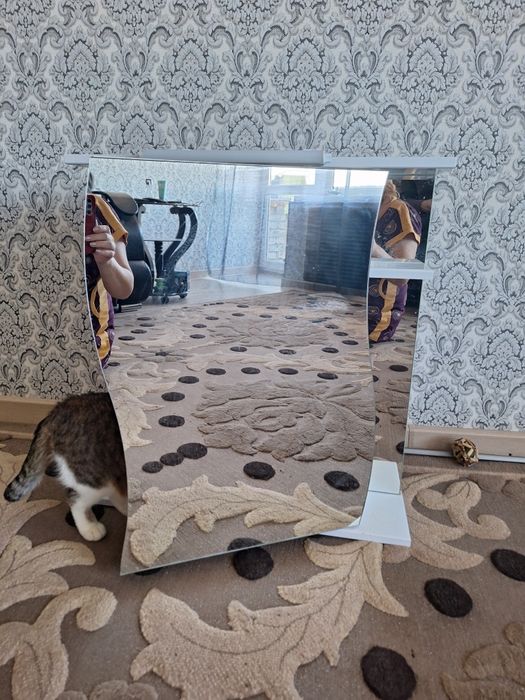 Продам полку в ванную