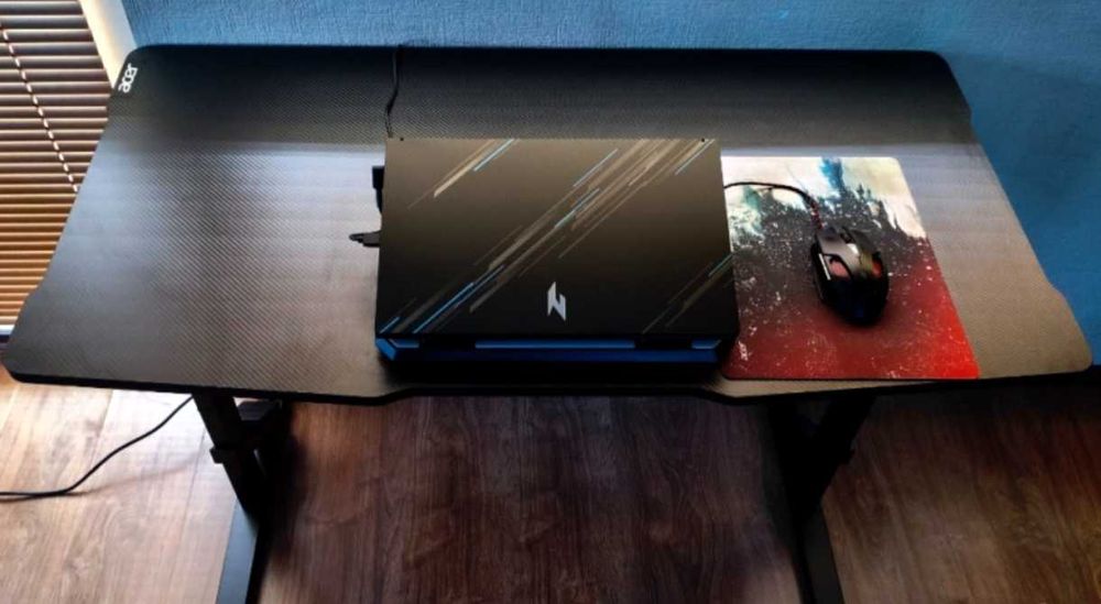 Acer Nitro V15 с гаранция!