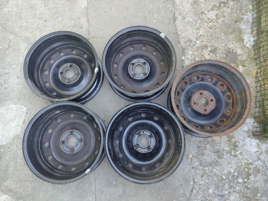 Set 4+1 Jante Tabla R15 Dacia Logan 1 / Renault 4x100 (185/65/15) + Capace