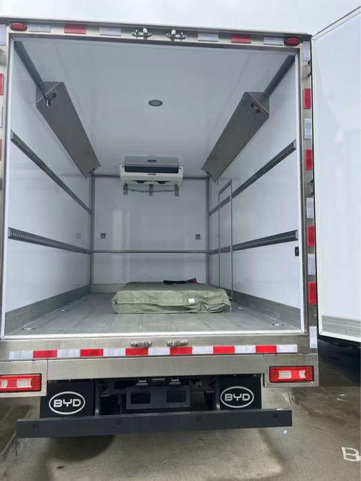 Byd T5 электрическая версия если из холодильника рефрижератором 132 кв