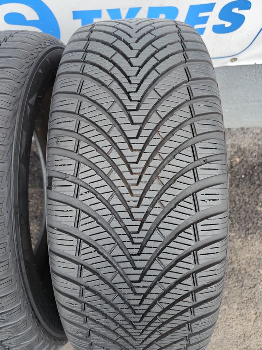 225.45.19 Khumo All Season Second-hand