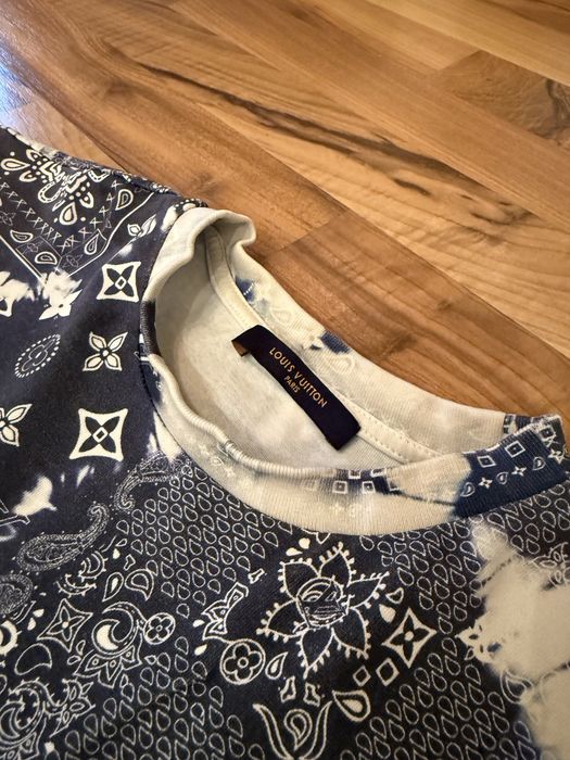 Louis Vuitton тениска С размер