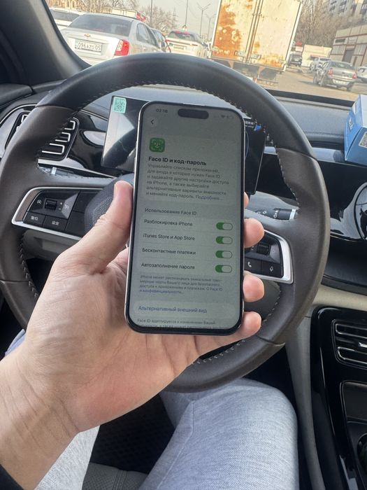 Айфон 15про в хорошем состоянии