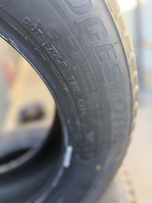 Set anvelope noi de iarnă 215/65R17 Bridgestone!