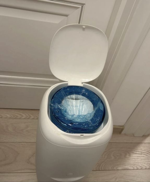 Cos ermetic pentru pampersi