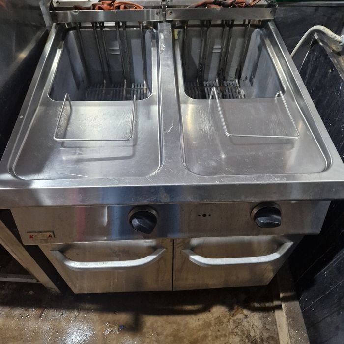 Friteuza dubla de.putere,  capacitate mare, cu sau fara banc, gaz sau