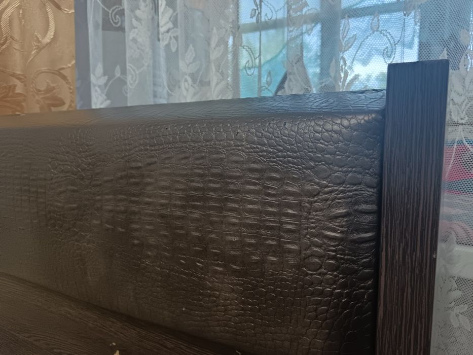 Отдам даром кровать