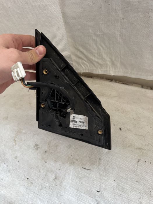 Оригинално огледало Ланчия Ипсилон Lancia Ypsilon