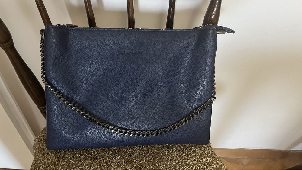 Разпродажба!Дамска чанта PIERRE CARDIN