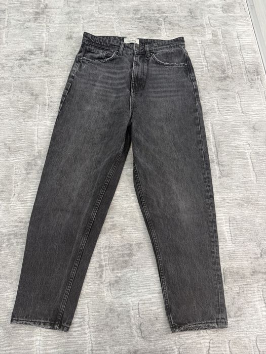 Черно дънки pull and bear