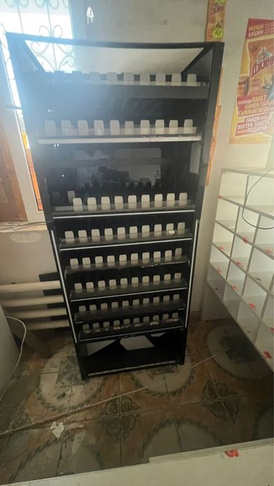 Стеллаж для магазина