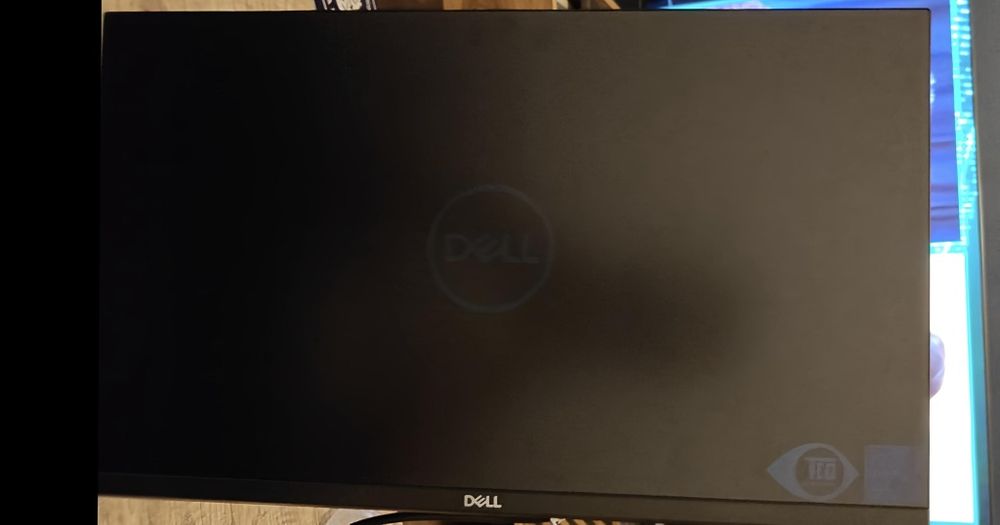 За части! Монитор Dell P2319H