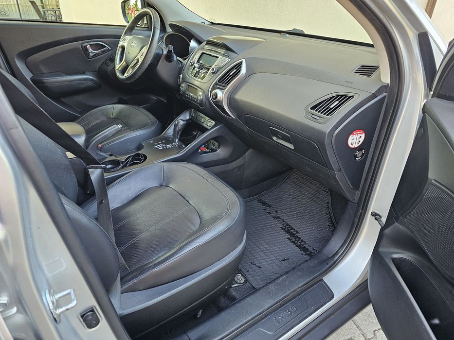 Hyundai  IX 35 automat 4x4, piele, scaune incalzite