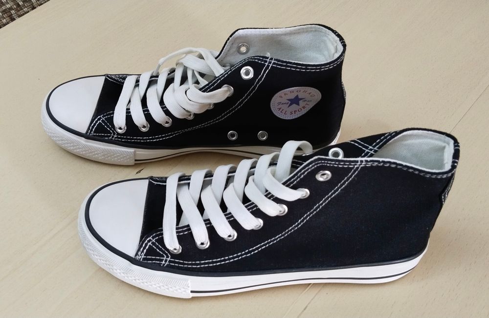 Продаются Кеды Новые