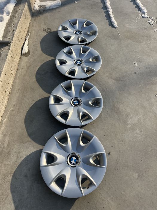 Capace bmw originale 16’