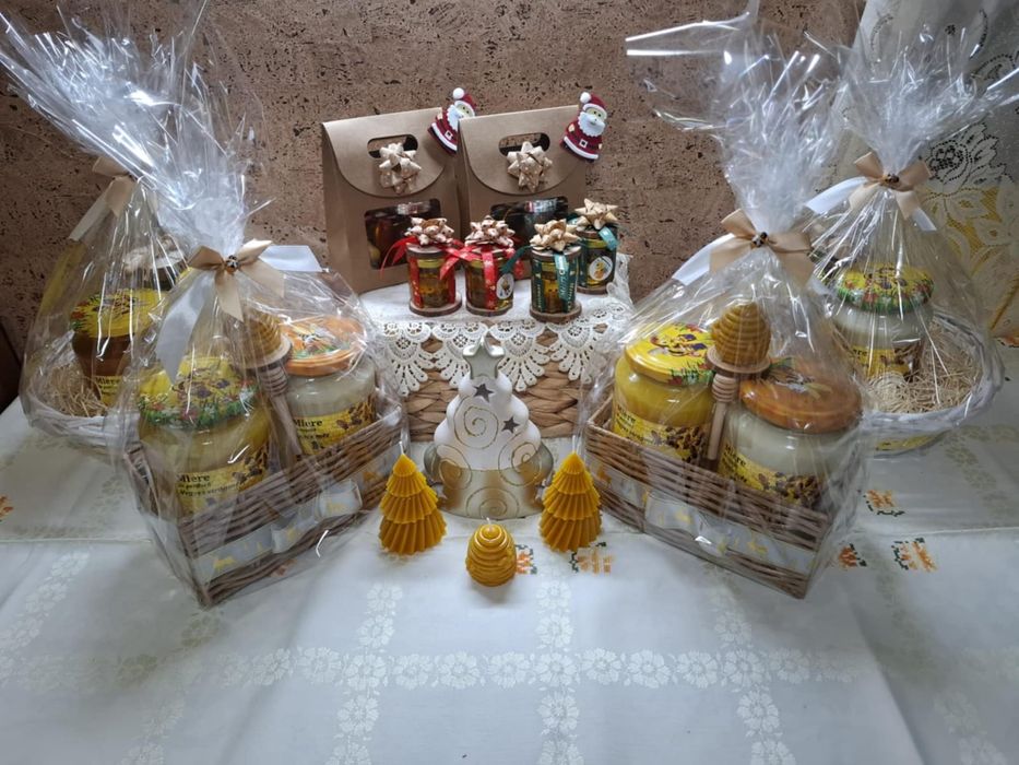 Pachet cadou cu miere