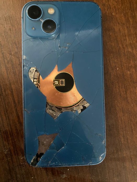 iPhone 13 на 128гб