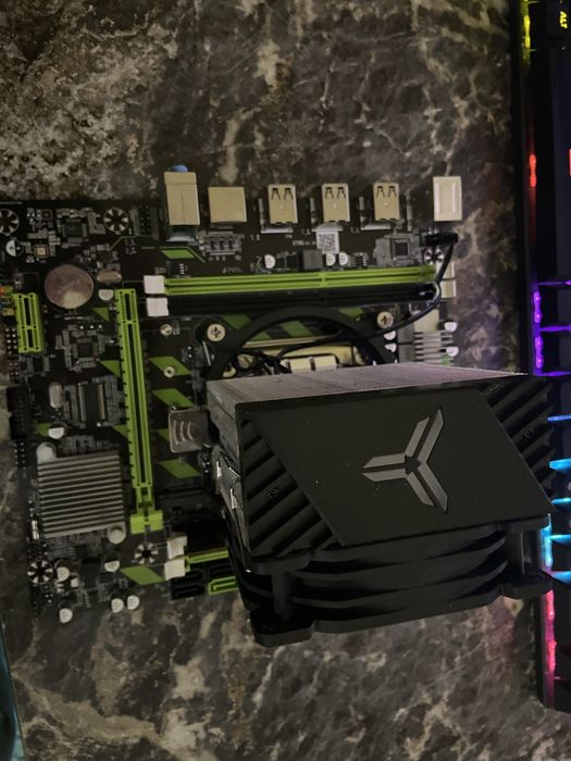 Продам комплект, материнская плата, процессор и оперативная память