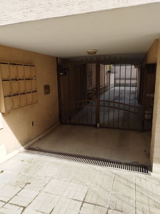 Дава се под наем Гараж / Паркомясто в Варна, Младост 2 - 20 кв.м за 127.5 € - Снимка #2