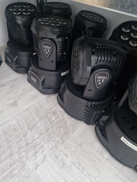 Lumini de scenă diverse