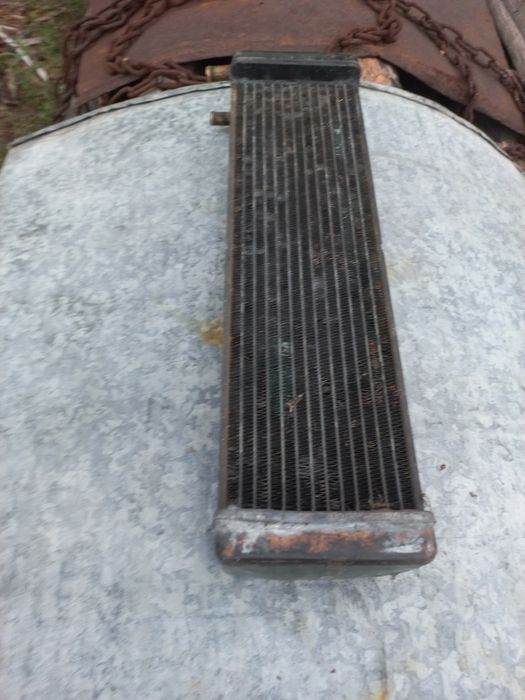 Продам радиатор уаз основной и печь