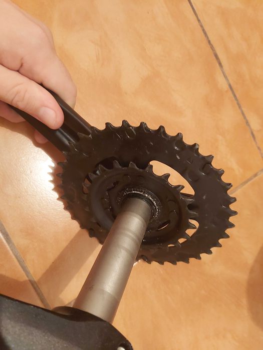 Angrenaj Shimano Model 170 FC-MT210-B2