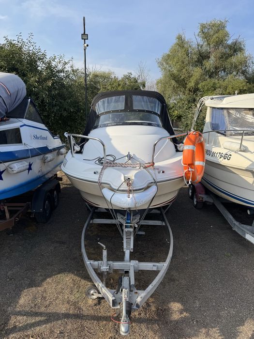 Barca cabinata QUICKSILVER 510 CABIN