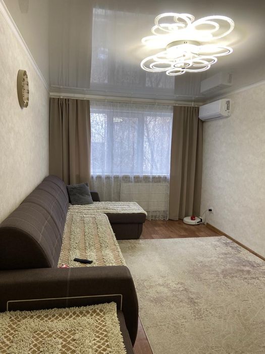 Продам 2 х ком УЮТ 4 этаж