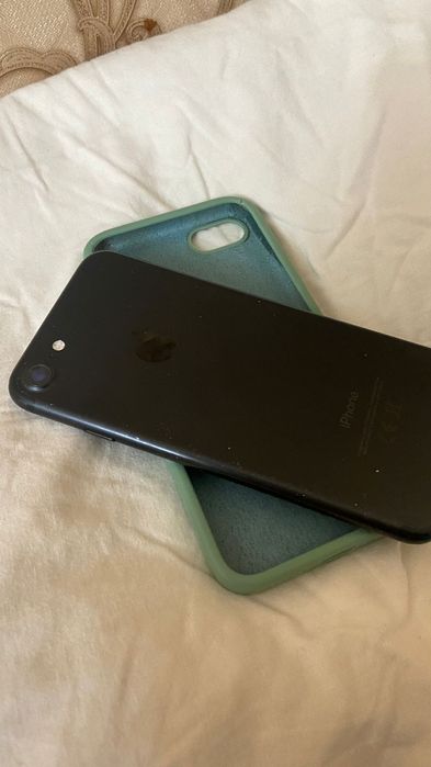 Продам айфон 8. Состояние идеал