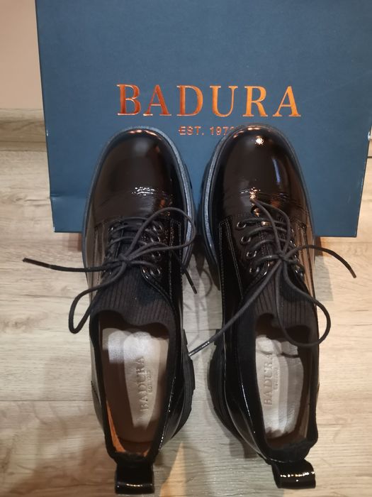 Обувки "Badura"  - 39 номер