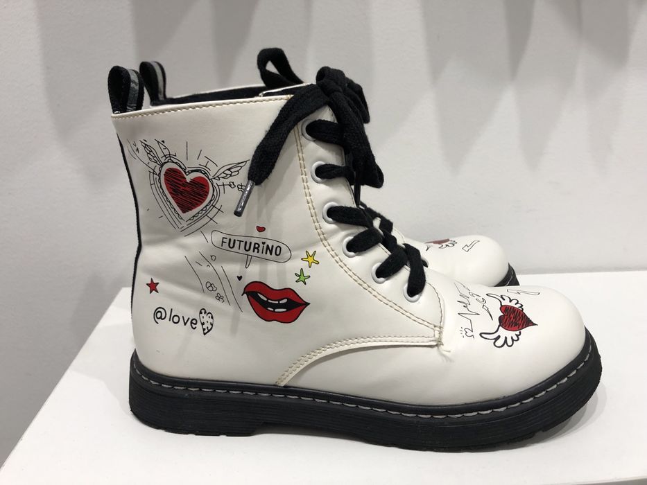 Стильные осенние ботинки.