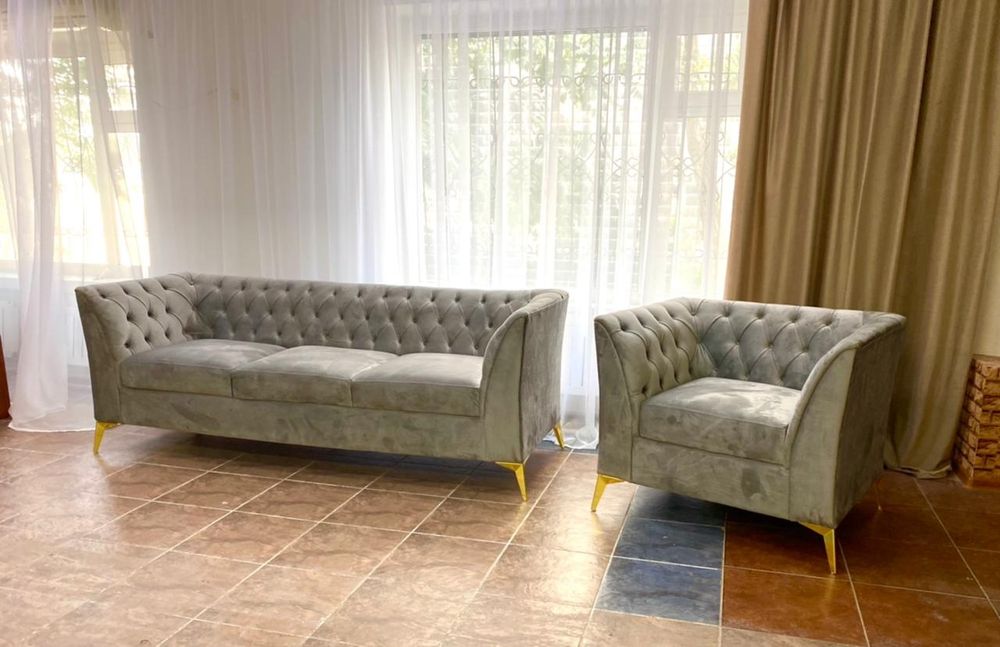 Диваны Честер Demilune