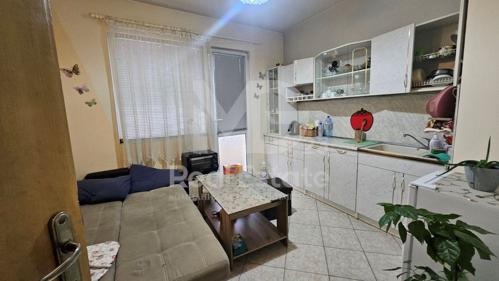 Продава се Двустаен апартамент в Пловдив, Каменица 2 - 75 кв.м за 1039 €/кв.м - Снимка #5