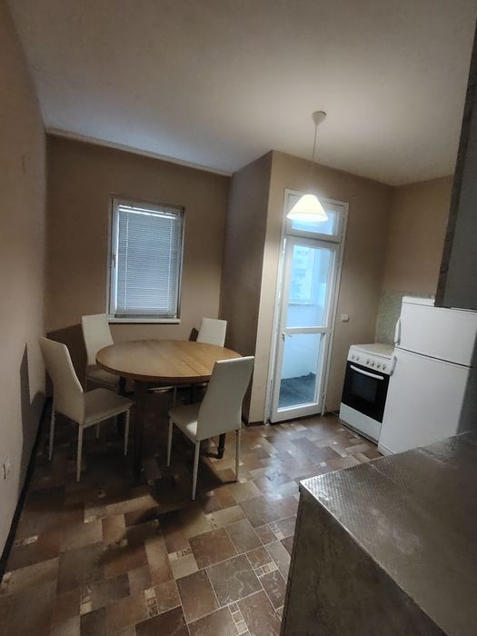 Дава се под наем Тристаен апартамент в Хасково, Куба - 81 кв.м за 132.6 € - Снимка #6