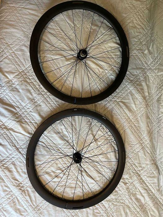 Карбонови капли Shimano 105 WH-RS710 C46