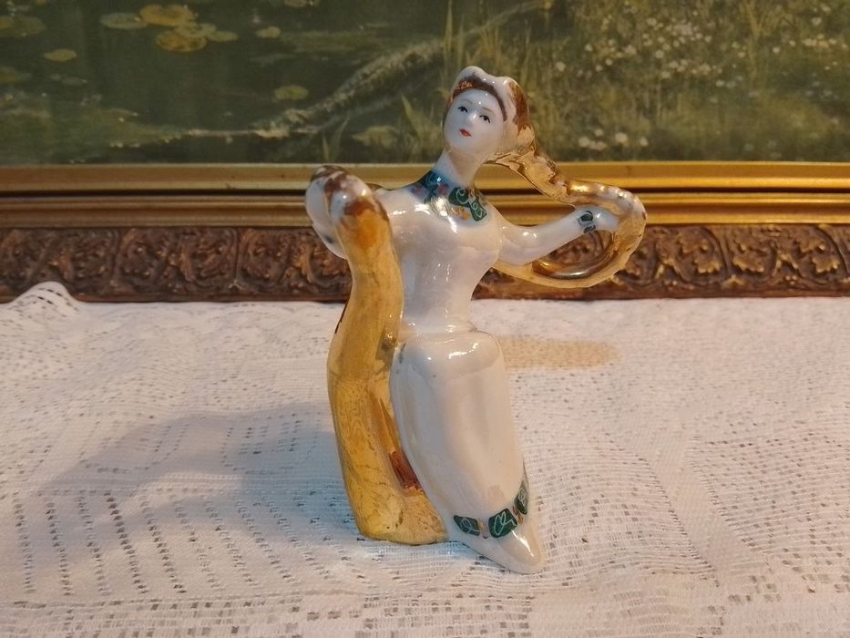 Статуэтки разные красивые